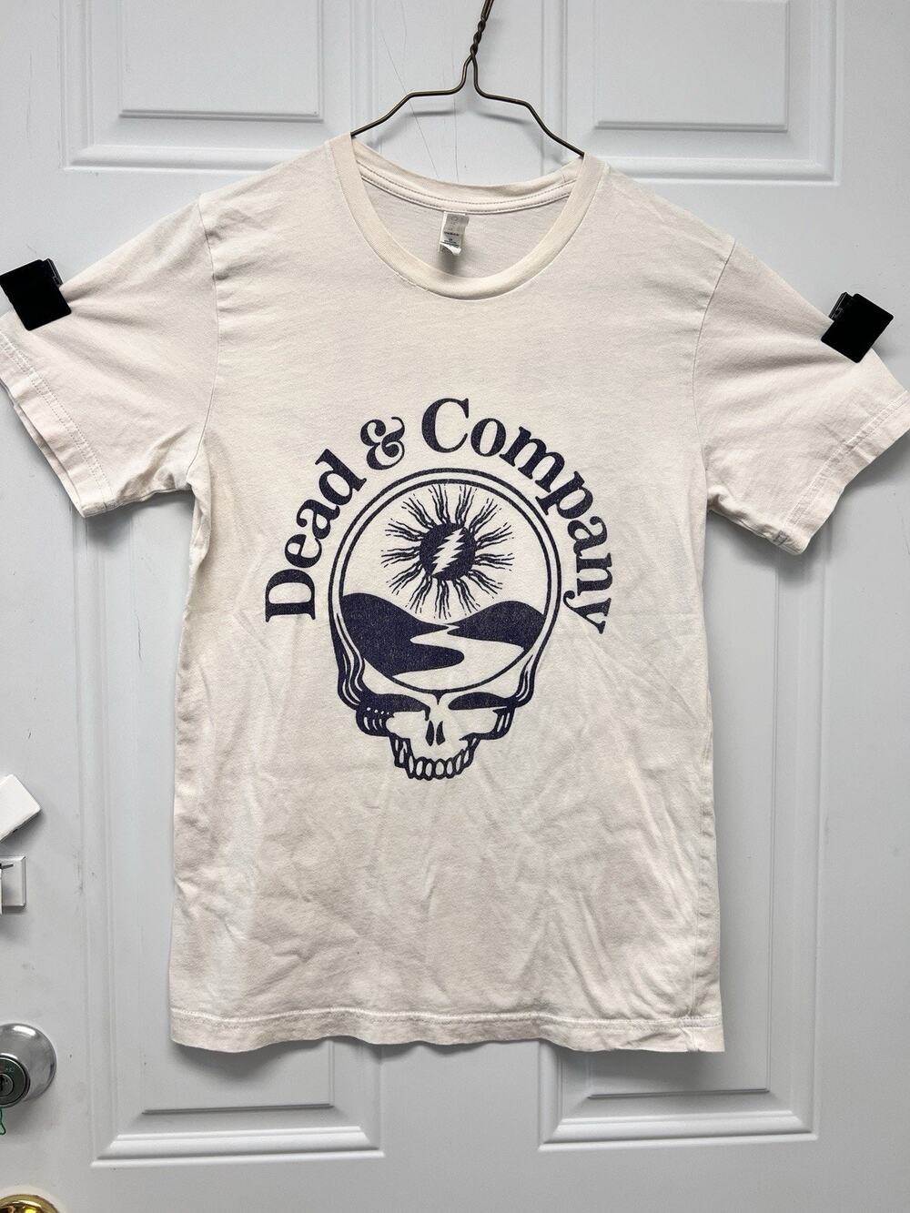 Grate Full Dead And Company T-Shirt Size Small NOC3391